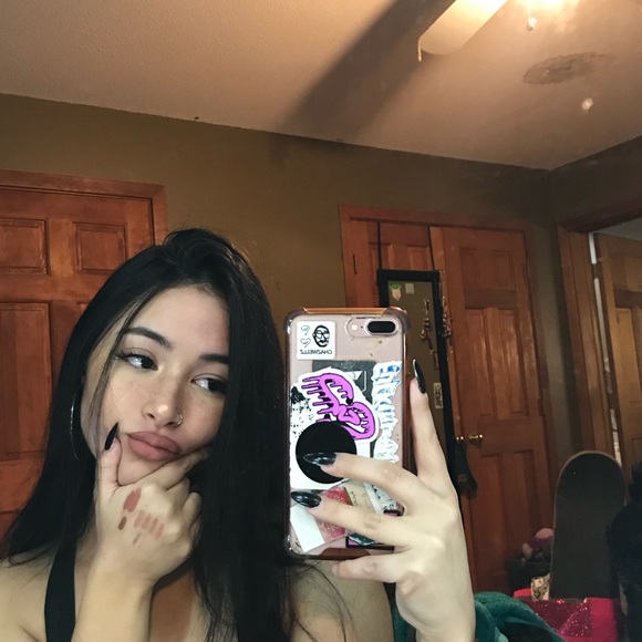 Profile Picture of Kalina Borca (@biggest_cky_fan) on Poshmark