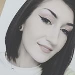 Profile Picture of J A Y N E (@jayne.e.burke) on Instagram