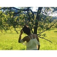 Julia Vogler - Pinterest Profile Picture of Julia Vogler (@juliav02ay) on Pinterest