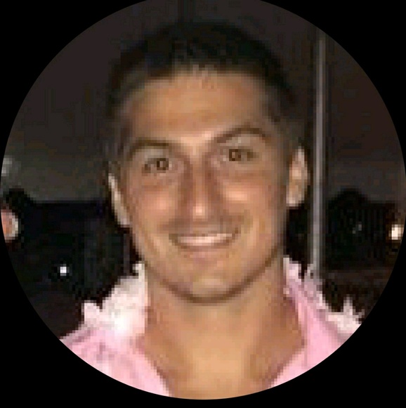 Profile Picture of Tristan Wolfe (@tris10w) on Poshmark