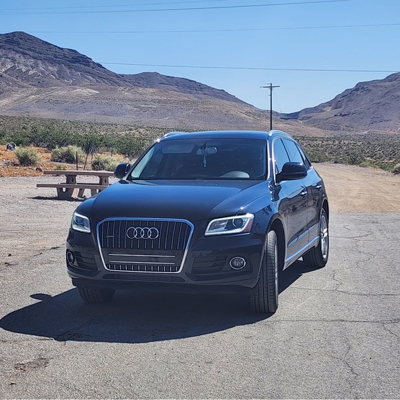 Profile Picture of Rhienna Miscio (@603mtmama) on Poshmark