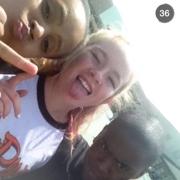 Jazmon Dejarnette - Poshmark Profile Picture of Jazmon Dejarnette (@jazmon11) on Poshmark