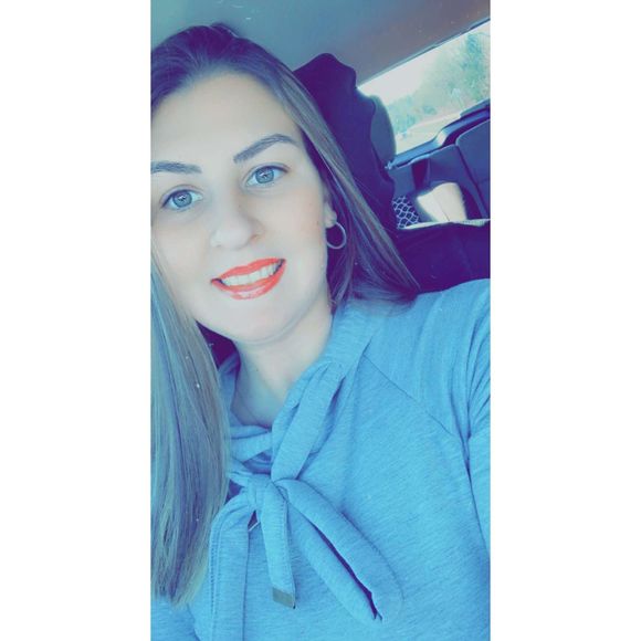 Profile Picture of Melinda Rambone (@melindarambone) on Poshmark