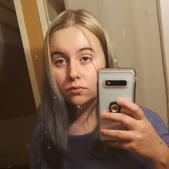 Profile Picture of Caroline Sodaro (@carolinesodaro) on Poshmark