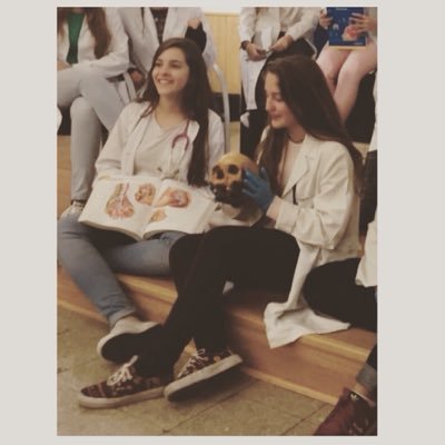 Profile Picture of María Calderón (@MariaBASS_W) on Twitter