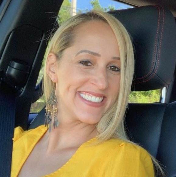 Profile Picture of Tasha Derienzo (@tashaderienzo) on Poshmark