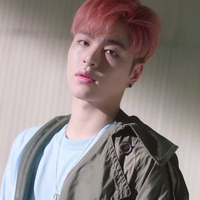 Profile Picture of Koo Junhoe (@JF_Ping_Fong) on Twitter