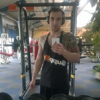 Profile Picture of Tom Mikula (@bumbellbommel) on Twitter