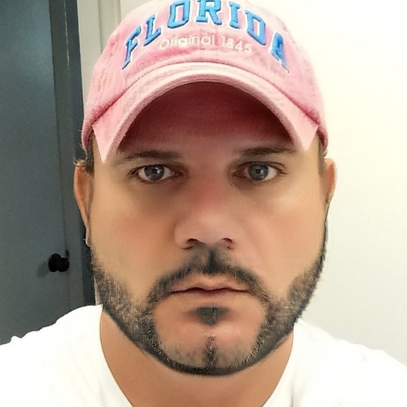 Profile Picture of James Cliff (@cliffj766) on Poshmark