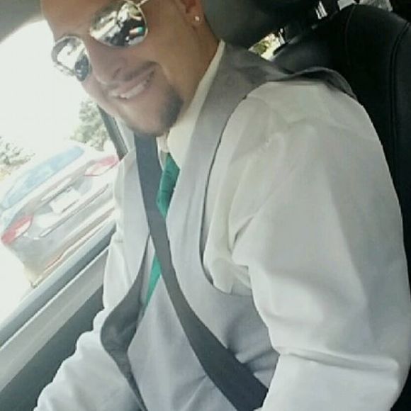 Profile Picture of Sal Tuzzo (@saltuzzo1220) on Poshmark