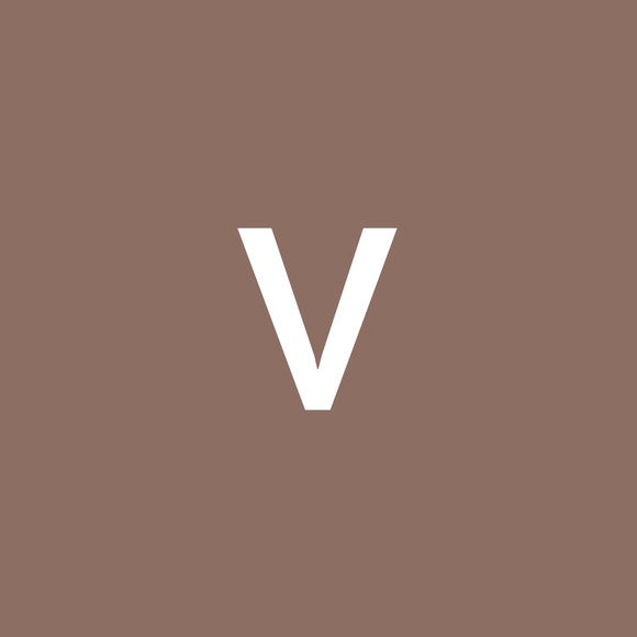 Profile Picture of Virginia Hrdlicka (@jinnysjewels) on Poshmark