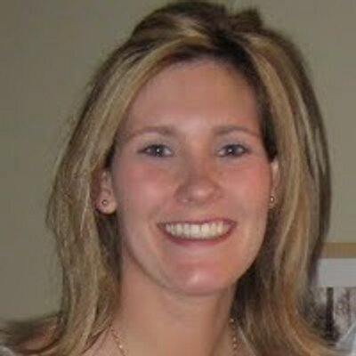 Profile Picture of Julia Barton (@Jbarton06) on Twitter