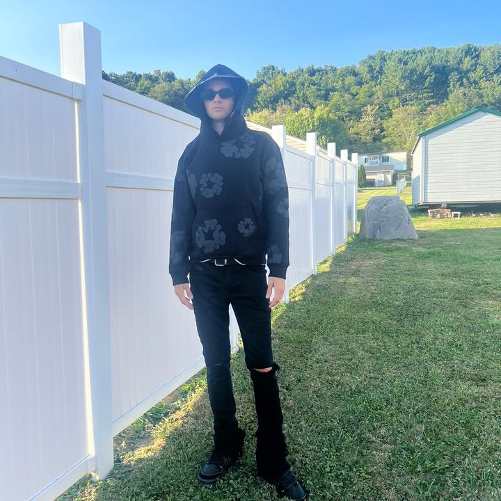 Profile Picture of Aaron Brooks (@@aaron12brooks) on Tiktok