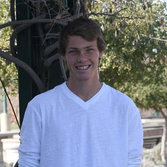 Profile Picture of Casey Everett (@caseyeverett7) on Poshmark