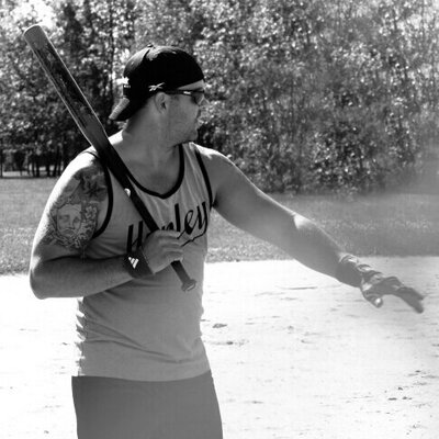 Profile Picture of Daniel Parent (@dunkinpo74) on Twitter