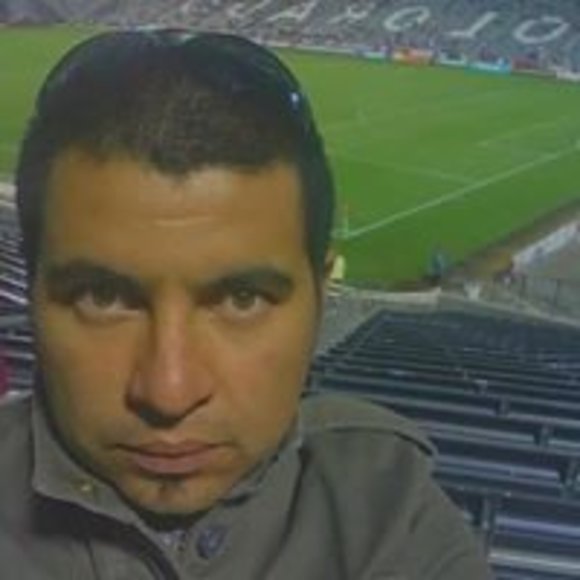 Profile Picture of Carlos Nerio (@caneriol) on Poshmark