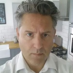 Profile Picture of Richard Curtis (@Richardmcurtis) on Twitter