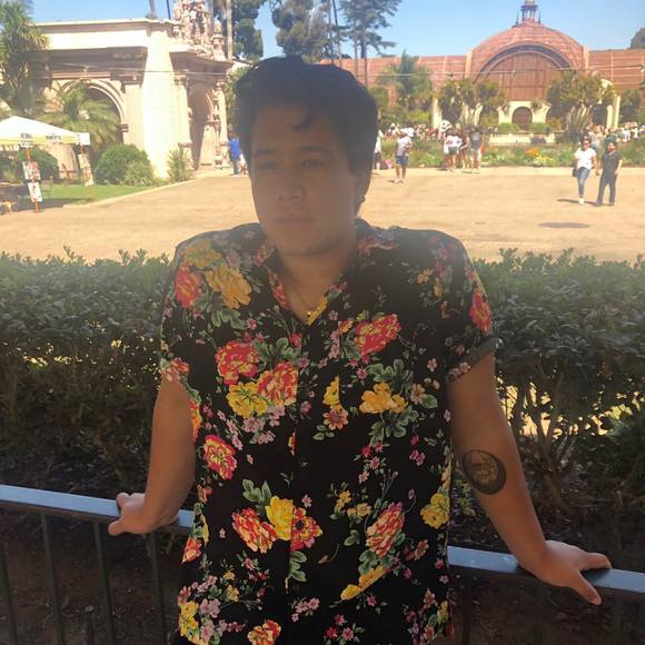 Profile Picture of Robert Okuma (@robbae_fire) on Poshmark