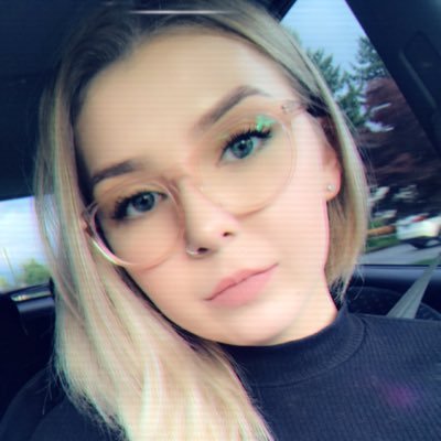 Profile Picture of Jenna♡ (@jennabertrand) on Twitter