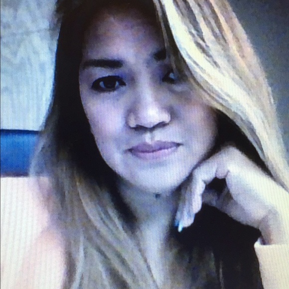 Profile Picture of Gemma Jose (@gemmajose) on Poshmark