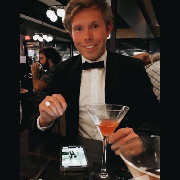 Profile Picture of Michael Byrne (@mike1993xx) on Poshmark