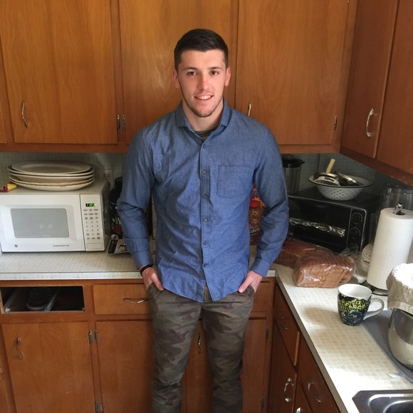 Profile Picture of John Mcardle (@johnny_bangs) on Poshmark