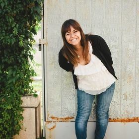 Profile Picture of Simone Ritchie (@simoneritchie) on Pinterest