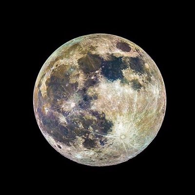 Profile Picture of Dena Heath (@ionnastar) on Twitter