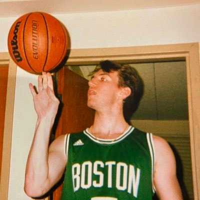 Profile Picture of Alec Chapman (@alecchapman13) on Twitter