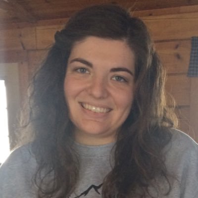 Profile Picture of Carly Poor (@carlybeth11) on Twitter