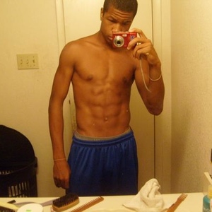 Tevin Collier - Myspace Profile Picture of Tevin Collier (@yofantasyman08) on Myspace