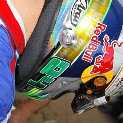 Profile Picture of Lloyd DeBoltz-Miller (@deBoltzMiller) on Twitter