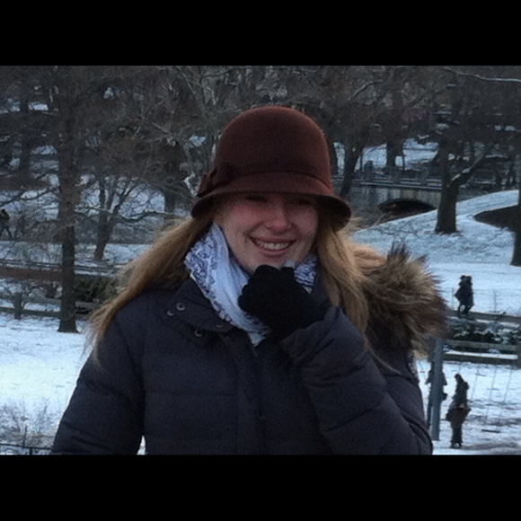 Profile Picture of Tess Jacobs (@jacobs1232) on Poshmark