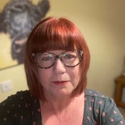 Profile Picture of Mandy Moo (@MandyMoomoo41) on Twitter