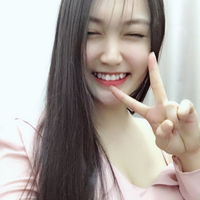 Profile Picture of Julia Cao (@JuliaCao_2509) on Twitter