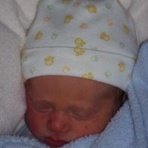 Profile Picture of Erin Hitt (@erinkhitt) on Myspace