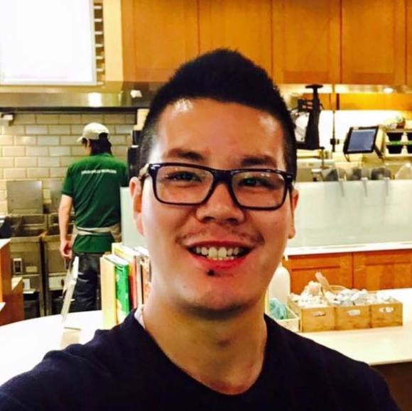 Profile Picture of Yifei Bao (@yifeibao) on Poshmark