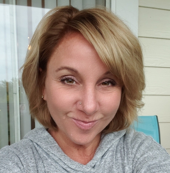 Profile Picture of Monique Francoeur (@mfrancoeur) on Poshmark