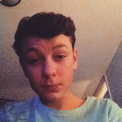 Profile Picture of Toby Lancaster (@tobbahobnob84) on Twitter