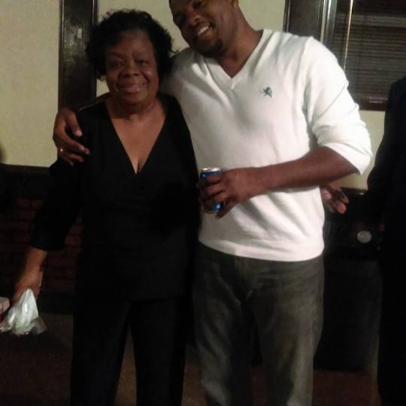 Profile Picture of Brandon Martin andrews (@damond02) on Poshmark