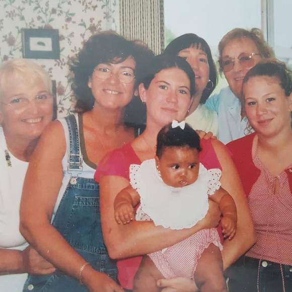 Profile Picture of Barbara Greenbaum (@barbaragreenbau) on Poshmark