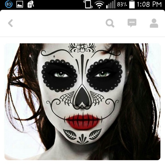 Profile Picture of Eva Jimenez (@eve1991) on Poshmark