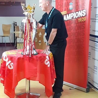 Profile Picture of Ian Mcnally 1966 (@IanIanmclfc) on Twitter