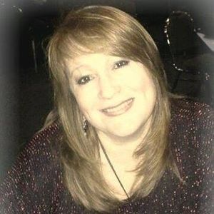 Profile Picture of Shelley Cruz (@shellcruz70) on Myspace