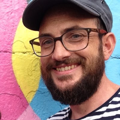 Profile Picture of 𝚂𝙸𝙼𝙾𝙽 𝙲𝙾𝙱𝙱 (@mrsimoncobb) on Twitter