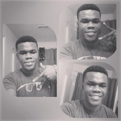 Profile Picture of Clarence Hunter (@ClarenceHunte14) on Twitter