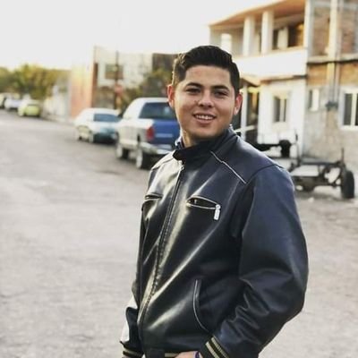 Profile Picture of C B (@CarlosBorunda7) on Twitter