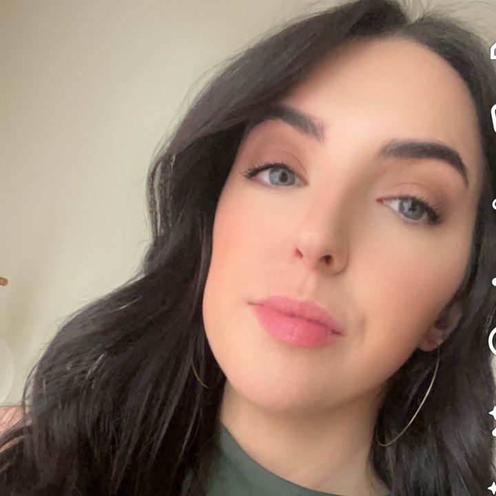Profile Picture of Jillian Bowe (@jillianbowe) on Tiktok