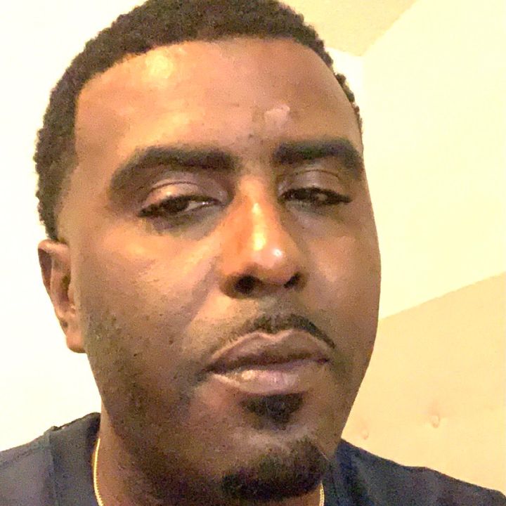 Profile Picture of Tony Snow (@boosillini713) on Tiktok