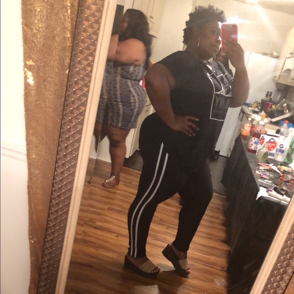 Profile Picture of Breanna Finkley (@breco95) on Poshmark